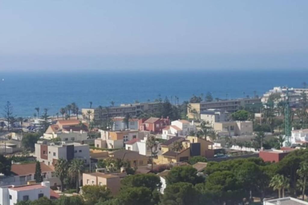 Estudio Atico En Urbanizacion Roquetas De Mar Exteriér fotografie